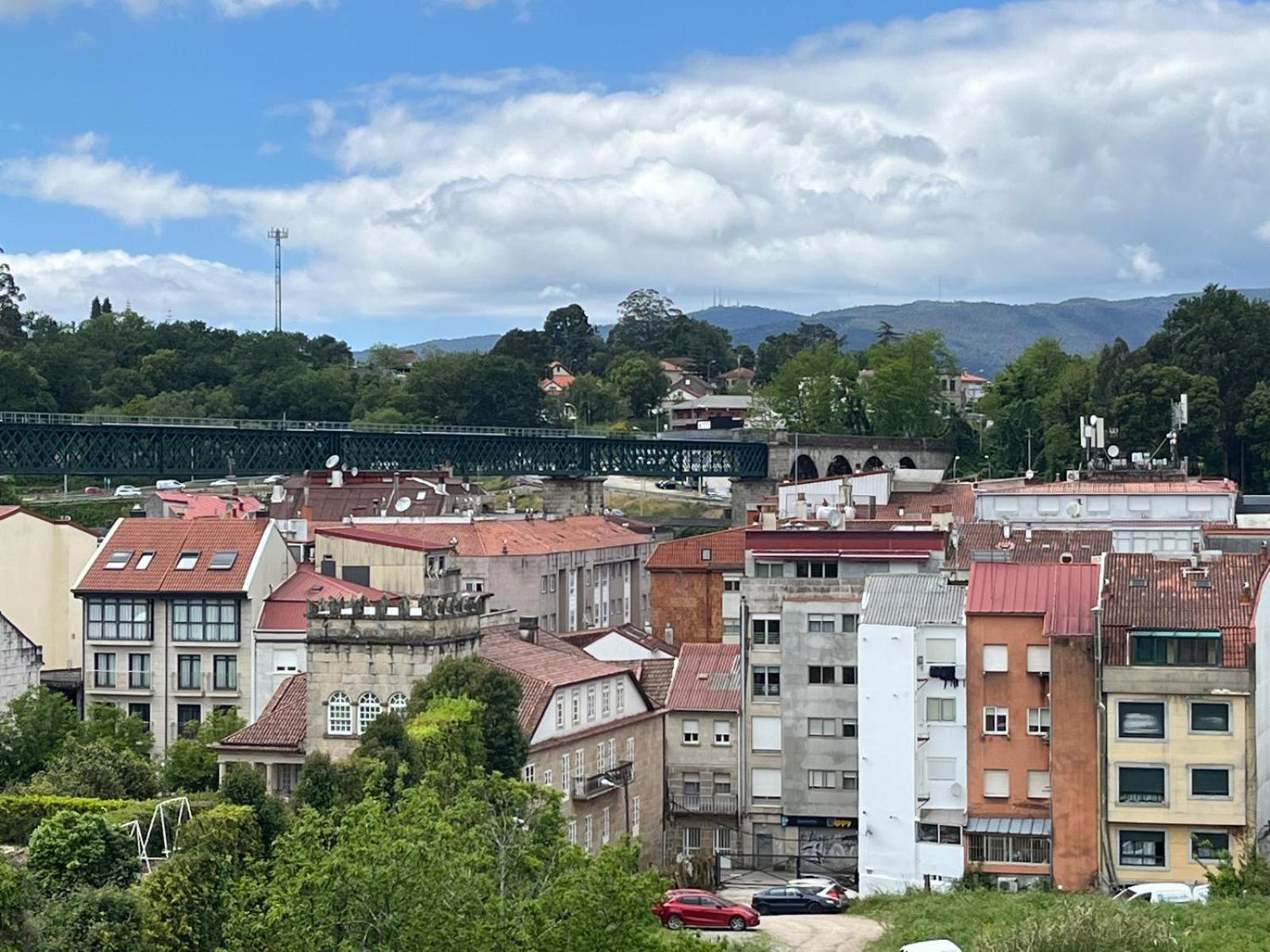 Apartamento El Viaducto En Redondela Daire Dış mekan fotoğraf